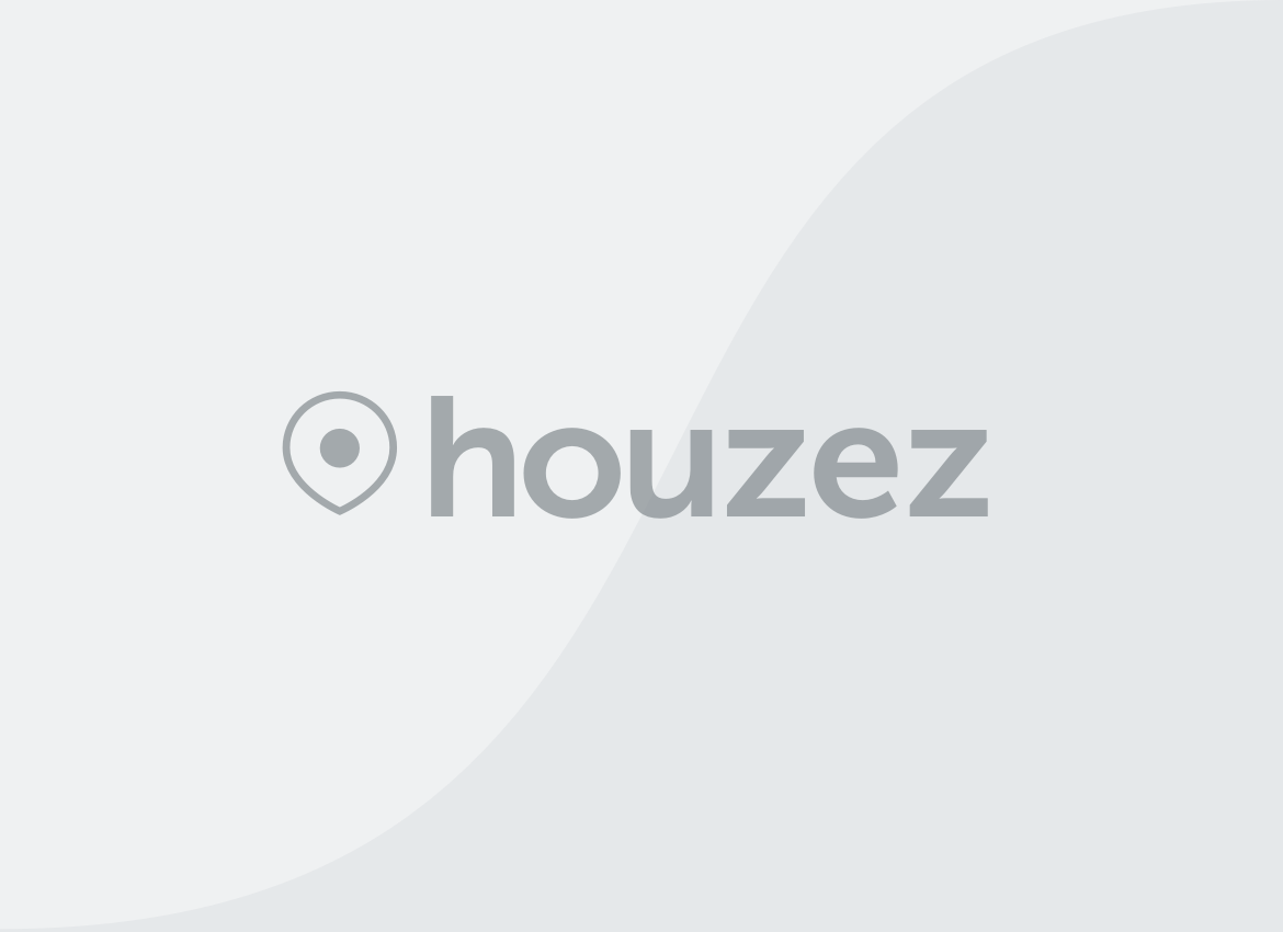 #2002W – 36 Lisgar Street